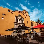 Laurdhomes Duplex Old City, Plaza Santo Domingo