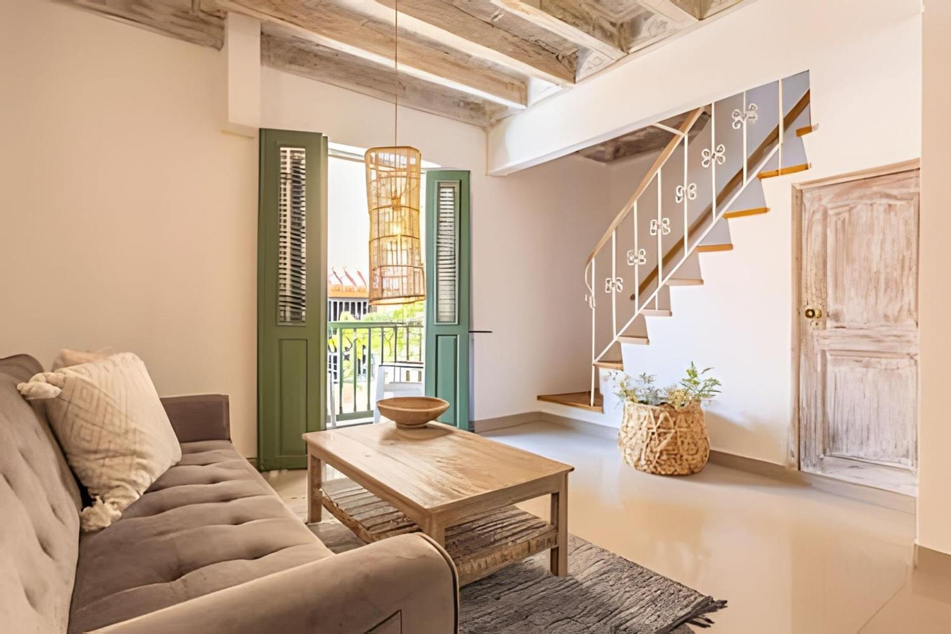 Laurdhomes Duplex Old City, Plaza Santo Domingo Apartment Cartagena